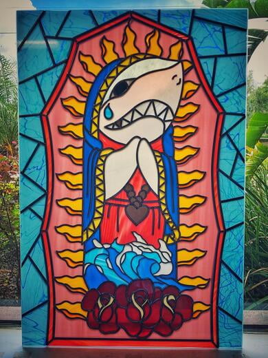 'Praying Shark' in stained glass look design